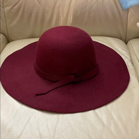 Felt hats bundle - Picture 7 of 7